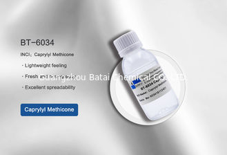 سيليكون شفاف سائل Caprylyl Methicone 17955-88-3 محسنات مستحضرات التجميل الملونة المواد الخام
