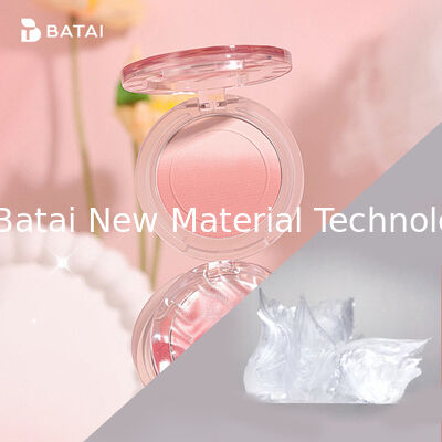 جل مرن من السيليكون مزدوج الوظيفة: يتيح الحصول على لمسات نهائية غير قابلة للتلطخ وغير لامعة للغاية وناعمة الملمس للشفاه