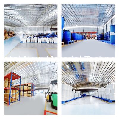 مكبر لمعان ضد البقع: جيل السيليكون الإلاستومري للوسادة المخملية، نموذج لمعان شفاه مقاوم للتحويل